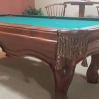 Presidential Billard Pool Table-Edison With Table and Chairs